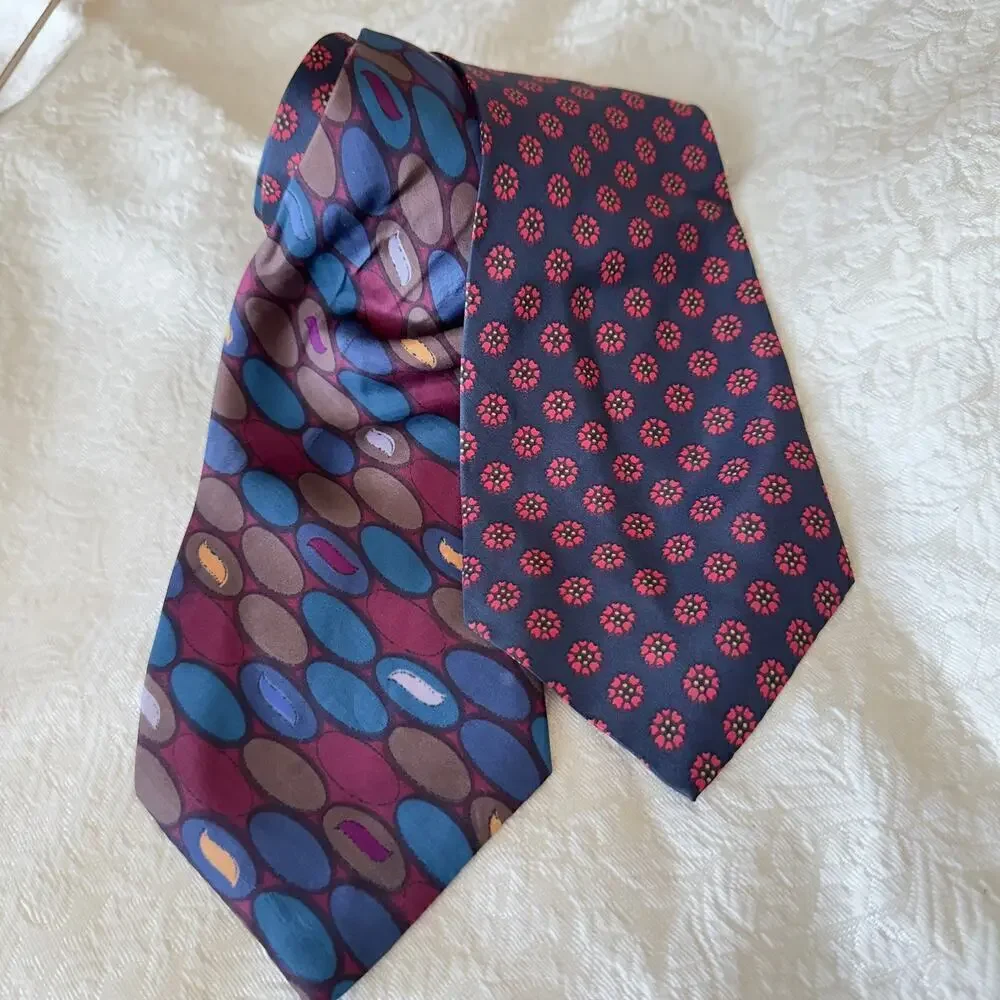 Lot of 2 Vintage Trevi Men’s 100% Silk Abstract Polka Dot Necktie Tie 60”x4”